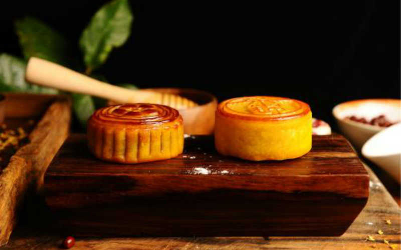 蜂蜜月饼做法大全烤箱窍门_蜂蜜月饼皮最简单做法