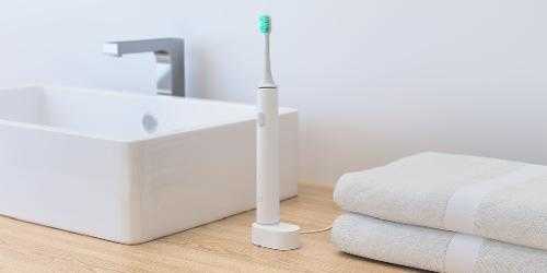 电动牙刷的充电器可以充手机吗_电动牙刷的充电器可以给手机无线充电吗