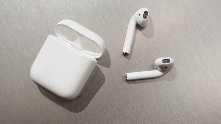airpods3出了2会降价吗?2021年airpods2还值得买吗